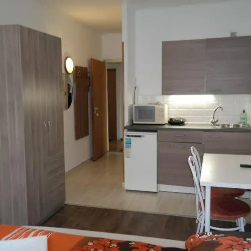 Lägenhet West Budapest